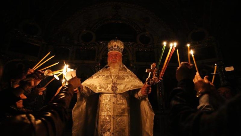 (ФОТО+ВИДЕО) Пасхальное богослужение в Церкви села Баурчи. Храм посетила глава автономии Ирина Влах