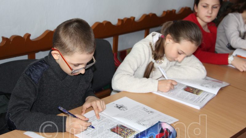 При церкви Чишмикиой проводятся уроки в церковной школе