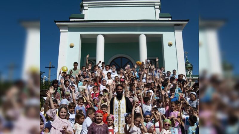 (ФОТО) Молебен перед началом учебного года в храме Рождества Христова мун. Чадыр-Лунга
