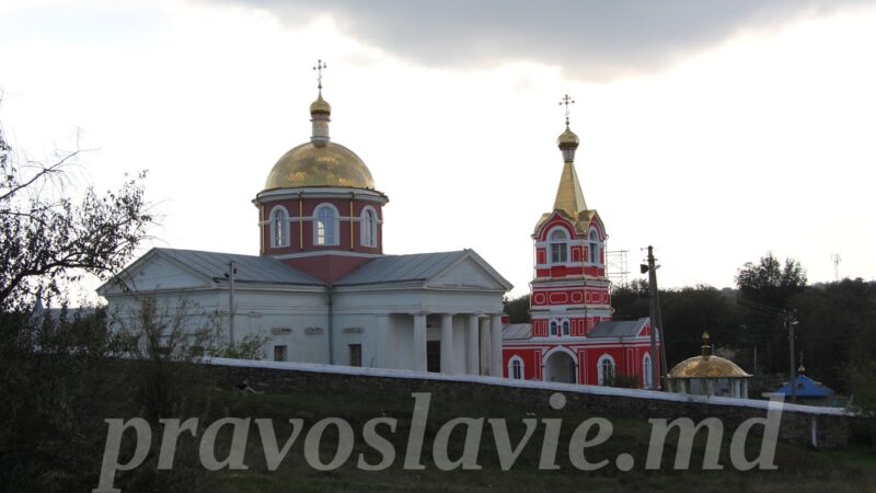 (ФОТО) В храме с.Казаклия ведутся фасадные работы