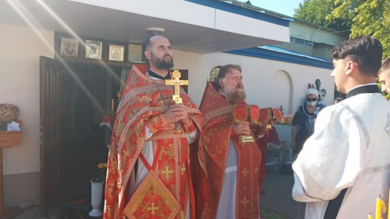 (ФОТО) Престольный праздник в Свято-Пантелеимоновском храме мун. Чадыр-Лунга