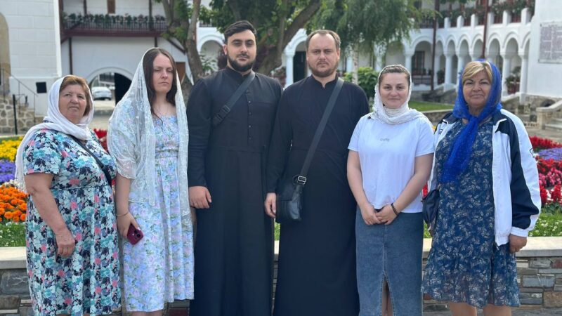Прихожане Чадыр-Лунского монастыря совершили паломничество по святым места Румынии